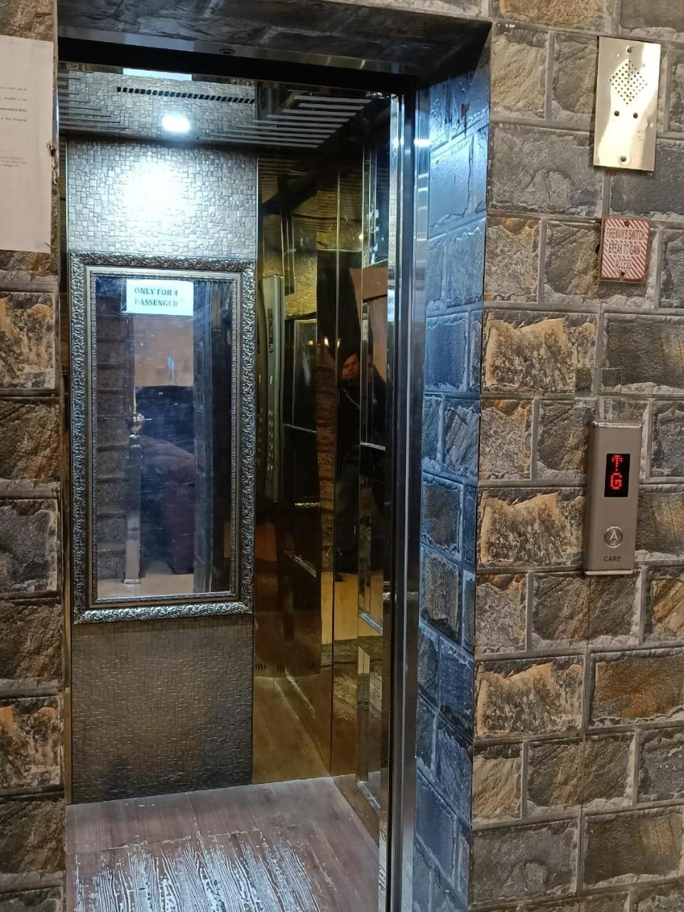 King Castle Mcleodganj-Centrally Heated And Air Cooled- Near Mall Road - Free Parking Dharamshala Exterior photo